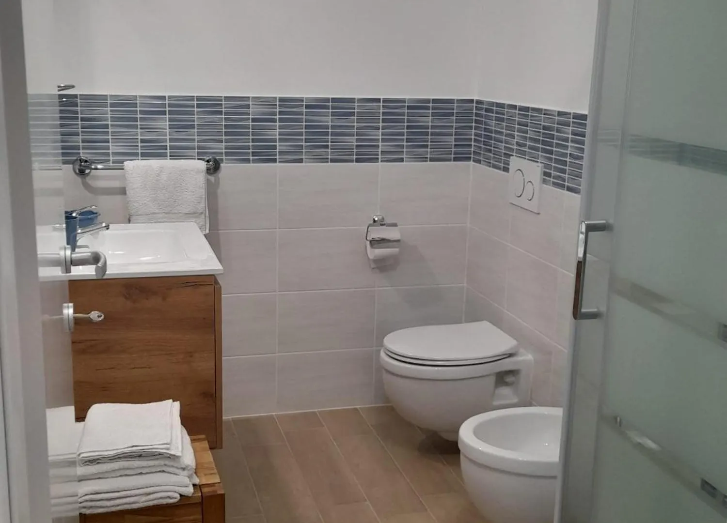 בית הארחה אלגהרו Beach Rooms 1 Self Check-In